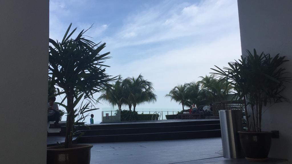 Amazing Seaview @ Silverscape Malacca Bagian luar foto